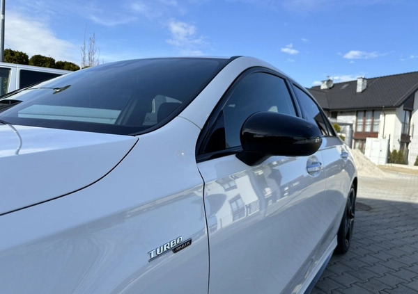 Mercedes-Benz Klasa A cena 169740 przebieg: 20500, rok produkcji 2019 z Kraków małe 352